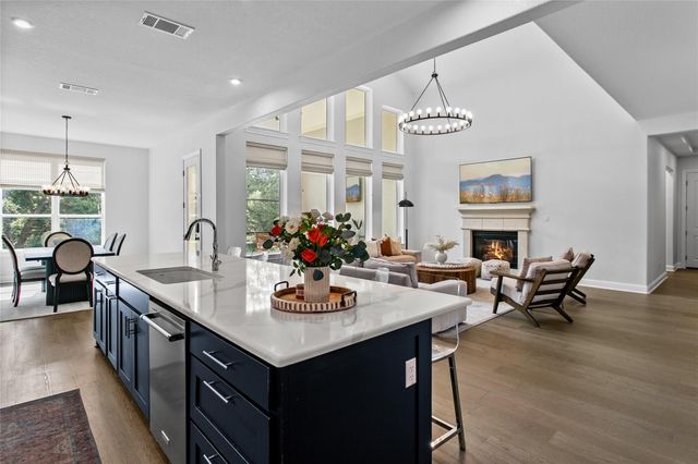 11928 Mesa Verde DR, Austin, TX 78737
