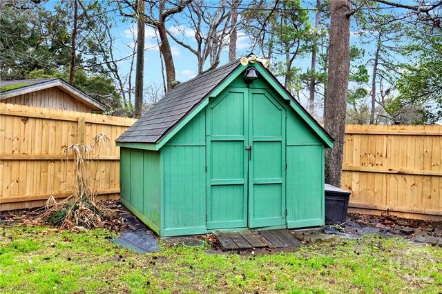 103 Deerwood Road, Savannah, GA 31410