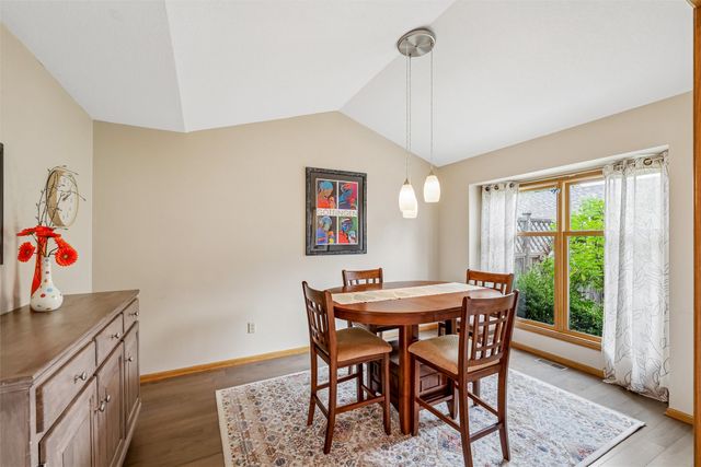 1936 Maple Circle, West Des Moines, IA 50265