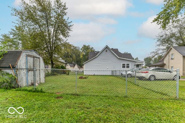 624 W Washington Street, Shelbyville, IN 46176