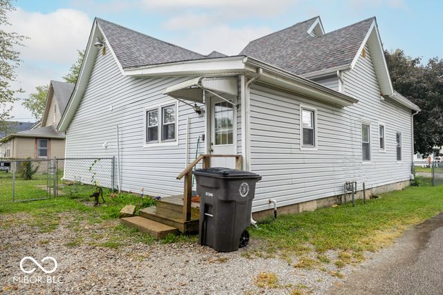 624 W Washington Street, Shelbyville, IN 46176