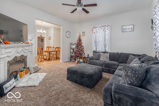 624 W Washington Street, Shelbyville, IN 46176