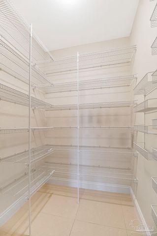 2017 Hesperia Way, Pensacola, FL 32505