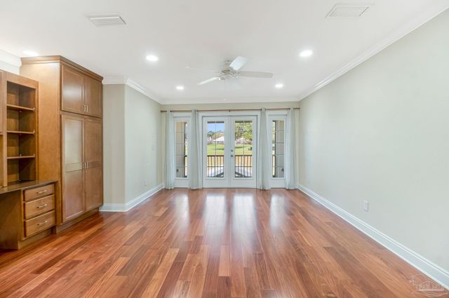 2017 Hesperia Way, Pensacola, FL 32505