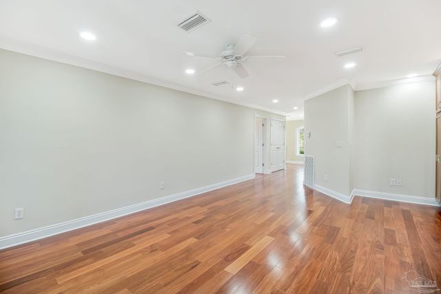 2017 Hesperia Way, Pensacola, FL 32505