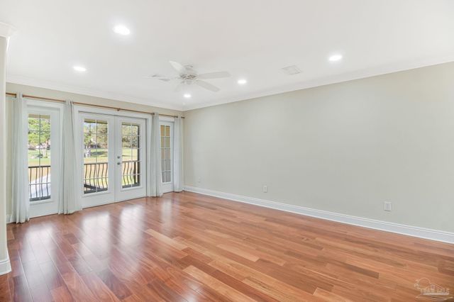 2017 Hesperia Way, Pensacola, FL 32505