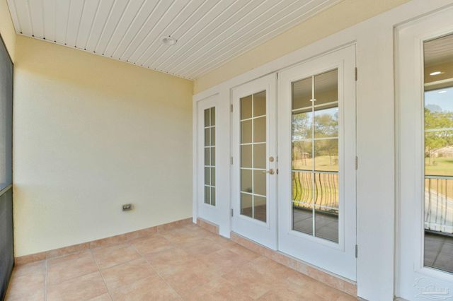 2017 Hesperia Way, Pensacola, FL 32505