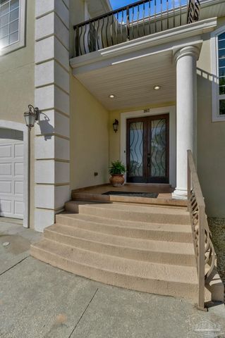 2017 Hesperia Way, Pensacola, FL 32505