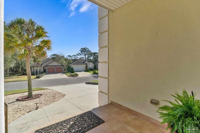 2017 Hesperia Way, Pensacola, FL 32505