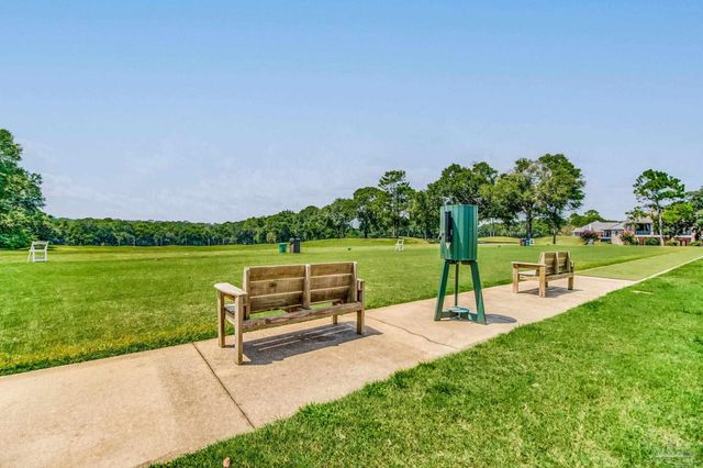 2017 Hesperia Way, Pensacola, FL 32505