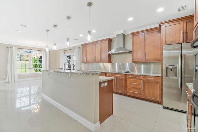 2017 Hesperia Way, Pensacola, FL 32505