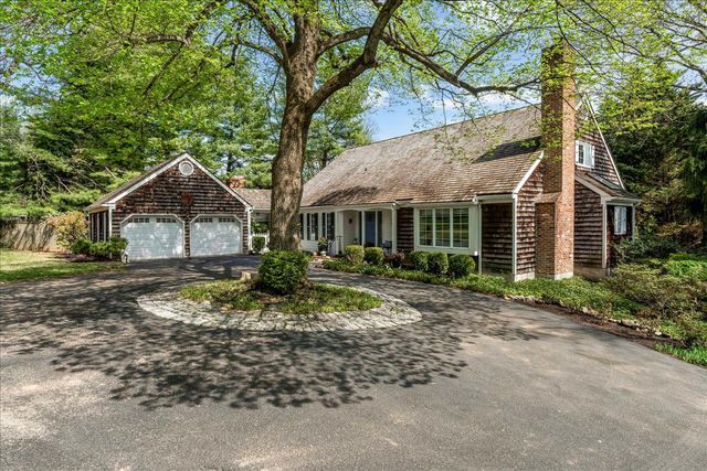 623 S WATERLOO RD, Devon, PA 19333