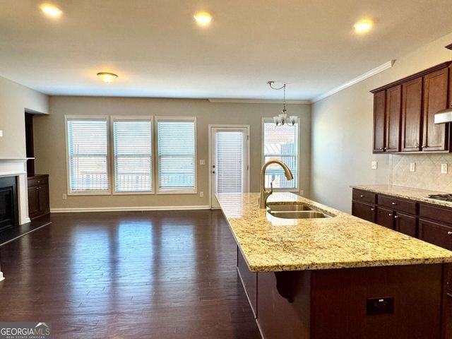 825 Ivy Vine Place, Alpharetta, GA 30004