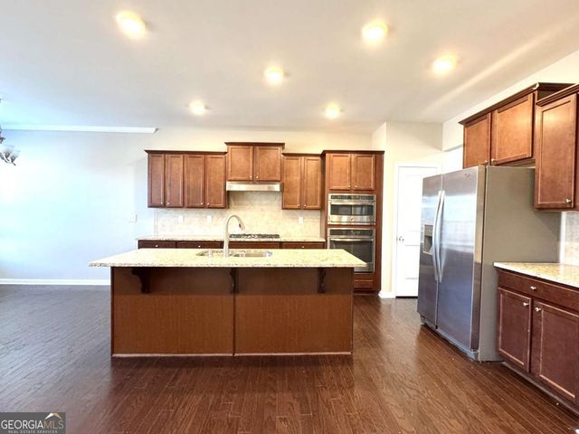 825 Ivy Vine Place, Alpharetta, GA 30004