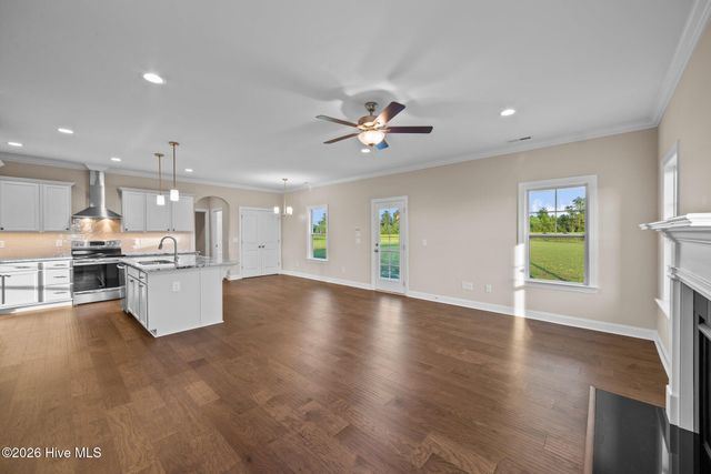 1109 Steele Drive, Grimesland, NC 27837