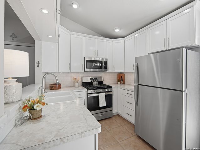 11901 Swearingen Dr Apt 125, Austin, TX 78758