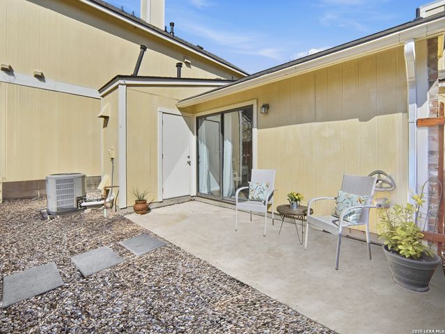 11901 Swearingen Dr Apt 125, Austin, TX 78758