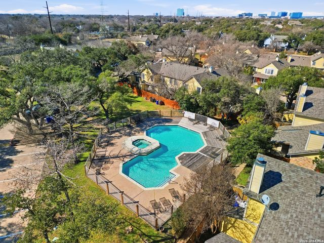 11901 Swearingen Dr Apt 125, Austin, TX 78758