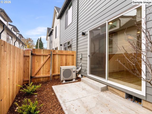 3558 N Haight Ave 5, Portland, OR 97227