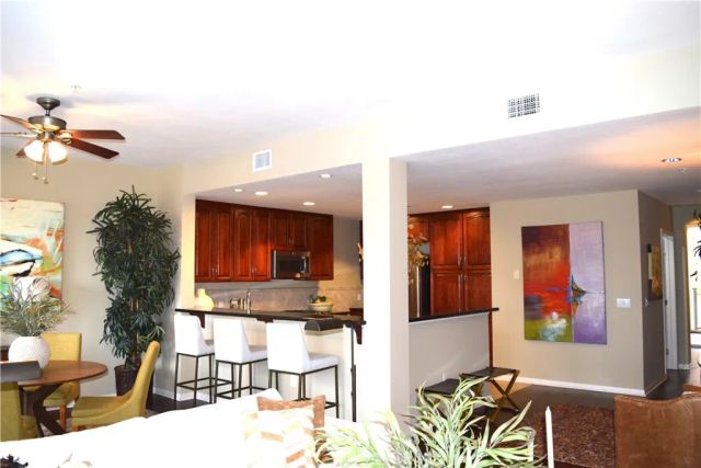 301 Mission Avenue 409, Oceanside, CA 92054