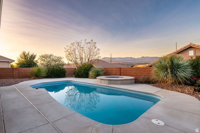 2698 W 510 N, Hurricane, UT 84737