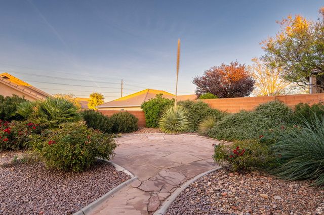 2698 W 510 N, Hurricane, UT 84737