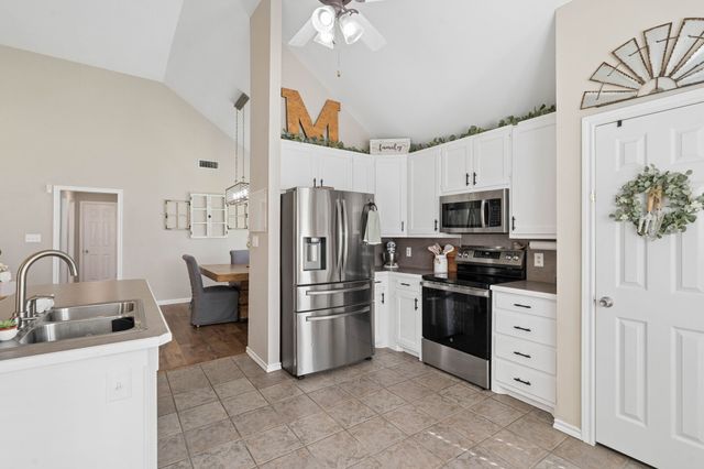 104 N Frederick Street, Ponder, TX 76259