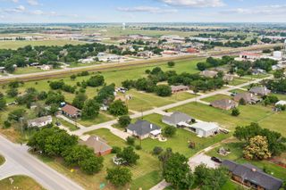 104 N Frederick Street, Ponder, TX 76259