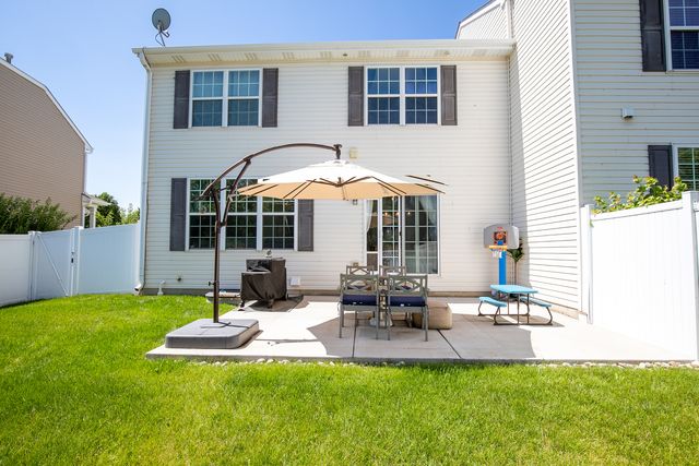 2765 CROOKER Drive, Yorkville, IL 60560