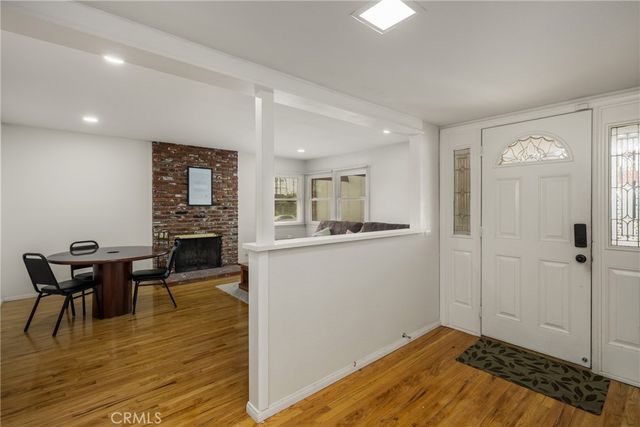 1011 E Chestnut, Orange, CA 92867