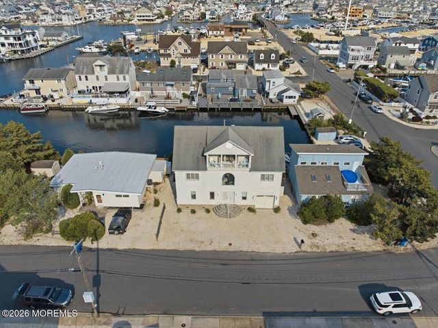 402 Daytona Drive, Lavallette, NJ 08735
