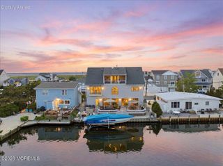 402 Daytona Drive, Lavallette, NJ 08735