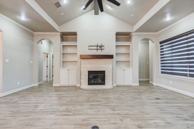 617 N 9th Street, Wolfforth, TX 79382