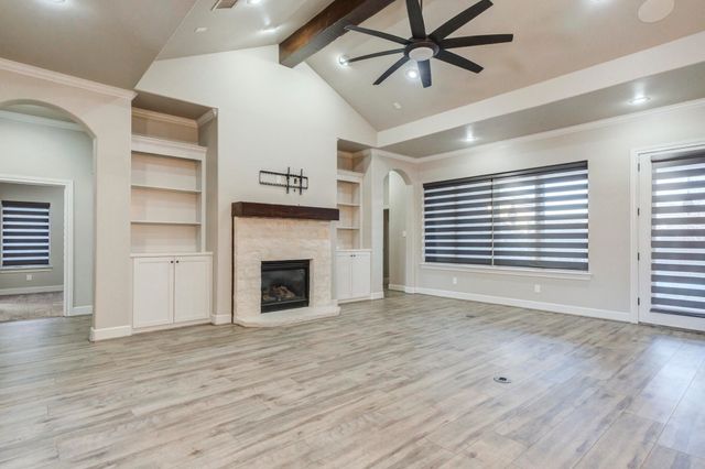 617 N 9th Street, Wolfforth, TX 79382