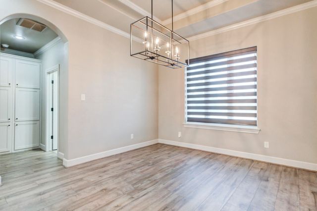 617 N 9th Street, Wolfforth, TX 79382