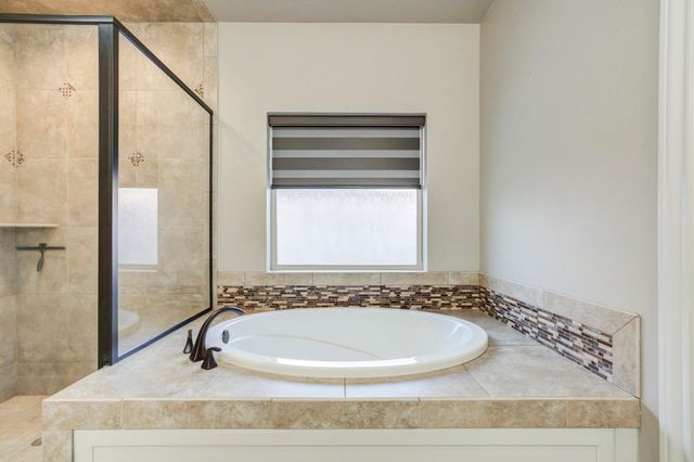 617 N 9th Street, Wolfforth, TX 79382