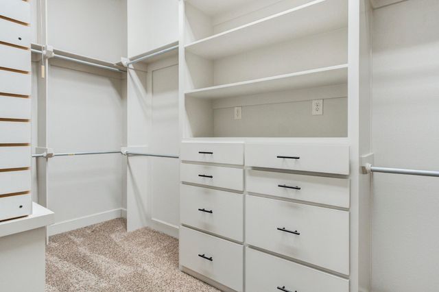 617 N 9th Street, Wolfforth, TX 79382