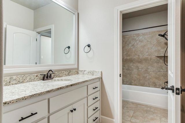 617 N 9th Street, Wolfforth, TX 79382