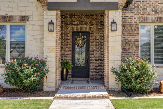 617 N 9th Street, Wolfforth, TX 79382