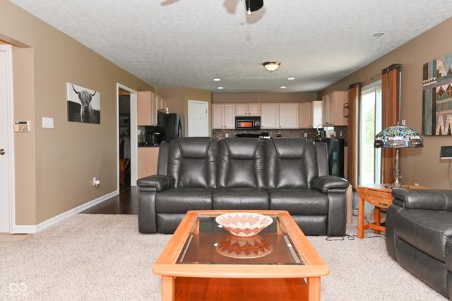 541 Yorktown Lane, Avon, IN 46123