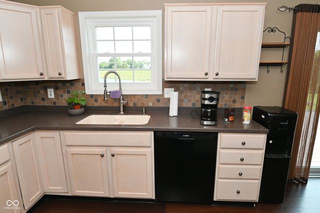 541 Yorktown Lane, Avon, IN 46123