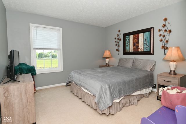 541 Yorktown Lane, Avon, IN 46123