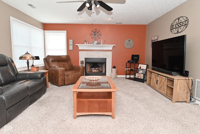 541 Yorktown Lane, Avon, IN 46123