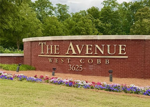 704 Crest Line Trail, Powder Springs, GA 30127