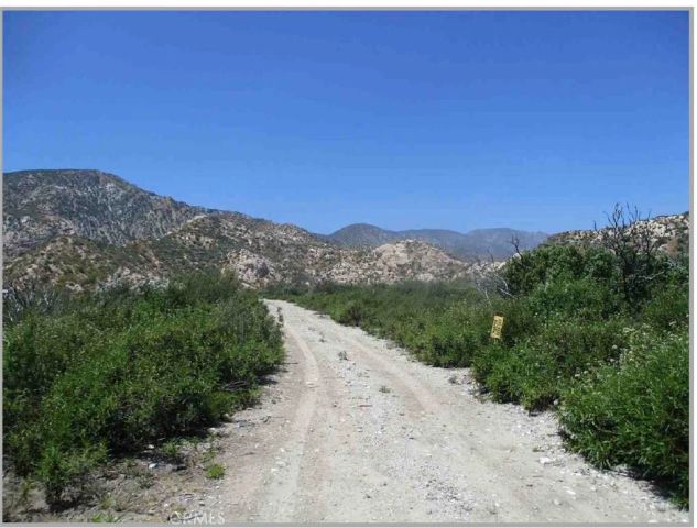 0 Farris, Phelan, CA 92371