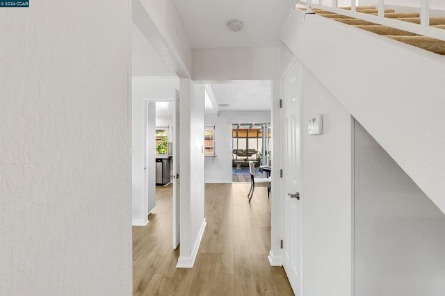 1243 Fairway Dr, Richmond, CA 94803