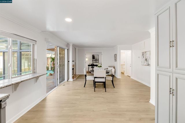 1243 Fairway Dr, Richmond, CA 94803