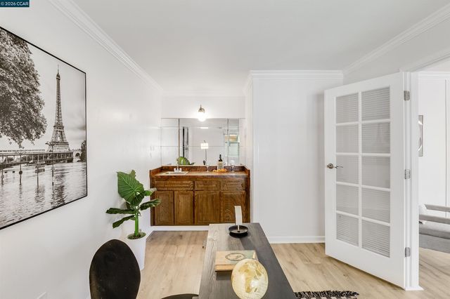 1243 Fairway Dr, Richmond, CA 94803