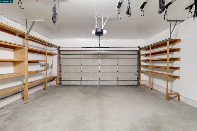 1243 Fairway Dr, Richmond, CA 94803