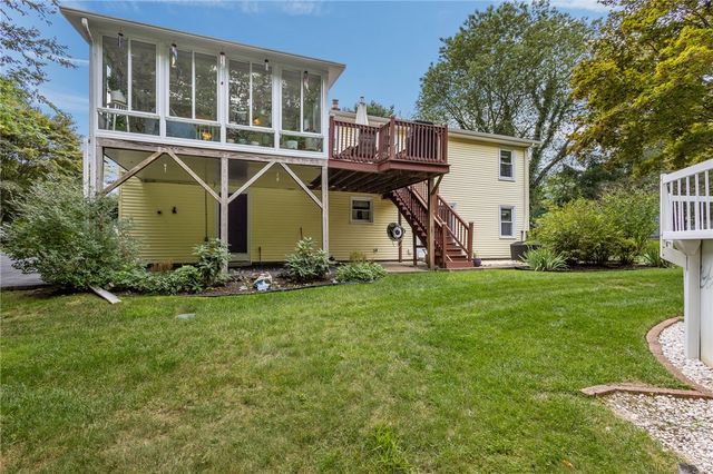 8 Eastward Drive, Lincoln, RI 02865